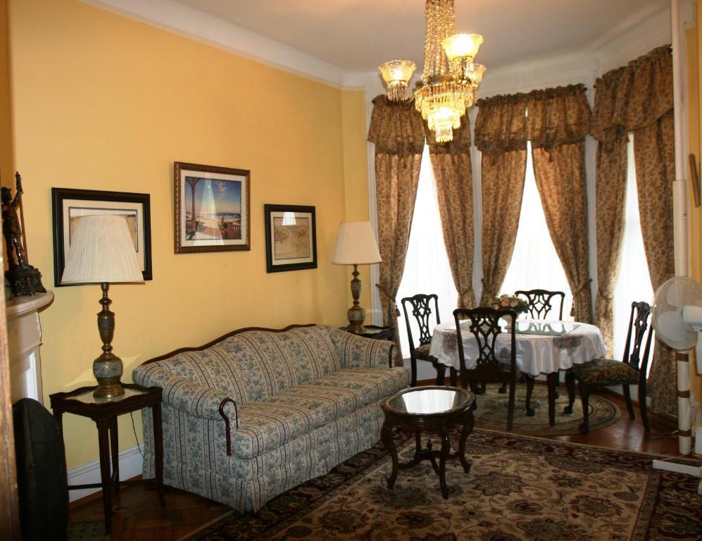 Wilson House Bed & Breakfast Балтимор Номер фото