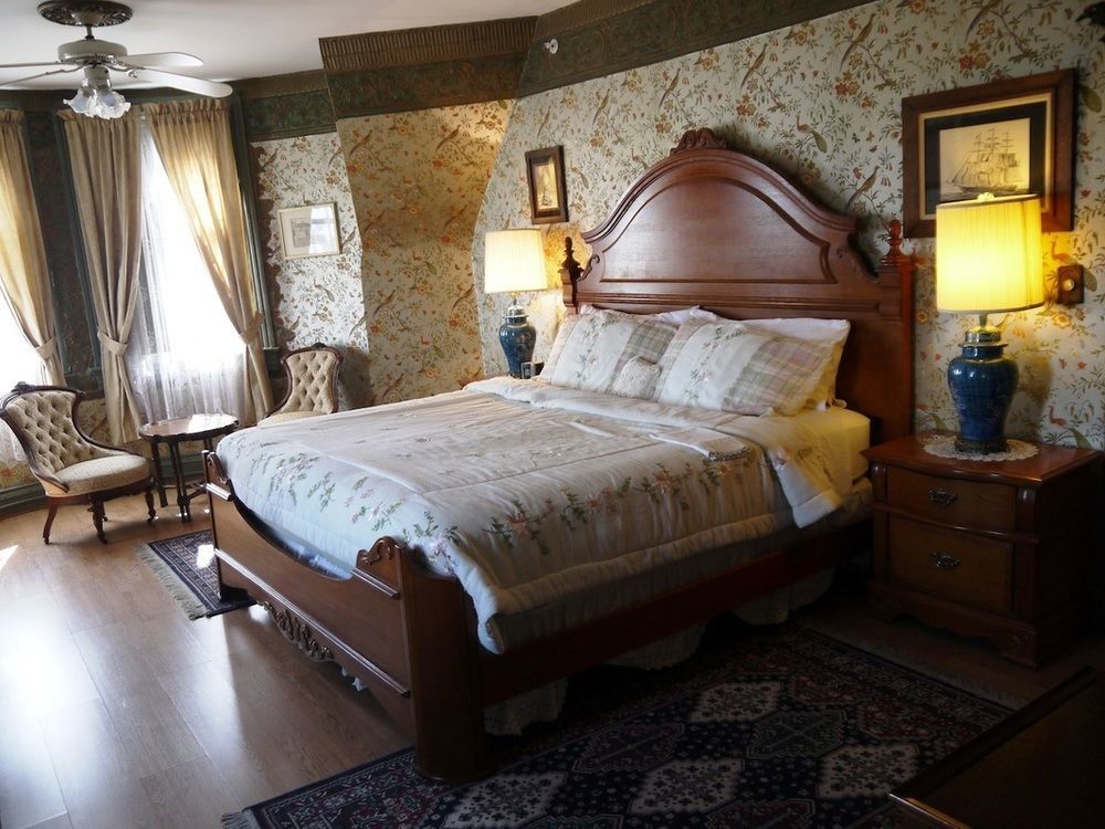 Wilson House Bed & Breakfast Балтимор Экстерьер фото